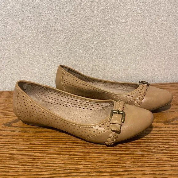 Cliffs by White Mountain Tan Slip on Flats - Picture 2 of 10